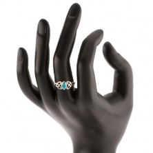 Сребърен пръстен проба 925, зърно в тюркоазен цвят, келтски символ Triquetra