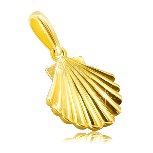 Златна висулка, направена от 9К жълто злато - морска мида, лъскава и гладка повърхност