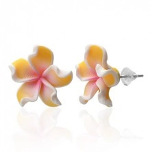 FIMO обеци - цвете плумерия, жълти извити венчелистчета