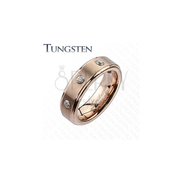Волфрамов пръстен с фин меден оттенък, три прозрачни циркония